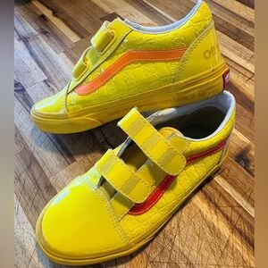 VANS kids haribo sneakers off the wall as 2.5